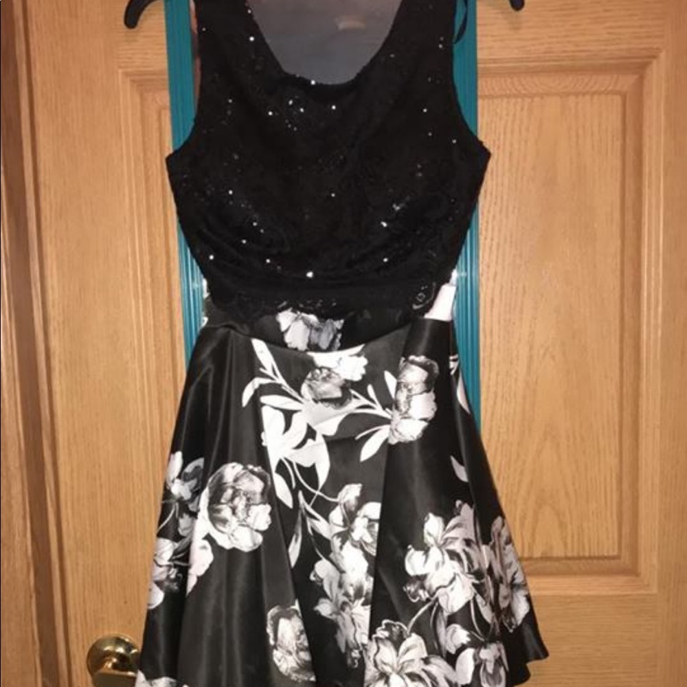 🔅Two piece hoco/ courtwarming dress🔅